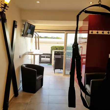 Apartman Capsexy Port Nature Bdsm Naturist Village *